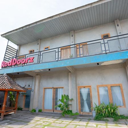 Reddoorz Syariah Near Lombok Epicentrum Mall Mataram Eksteriør bilde
