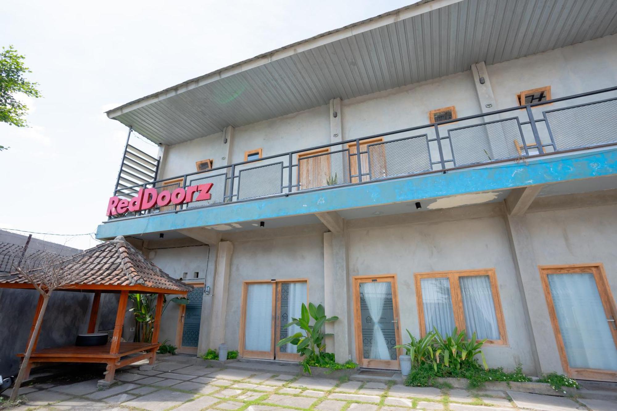 Reddoorz Syariah Near Lombok Epicentrum Mall Mataram Eksteriør bilde